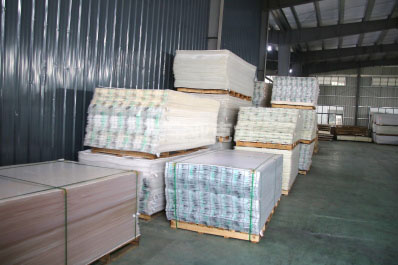 樹脂板和亞克力有什么區別